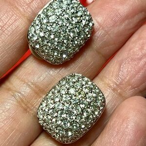 Swarovski gold tone pave clip-on Earrings with Swan Marking, pre-owned.